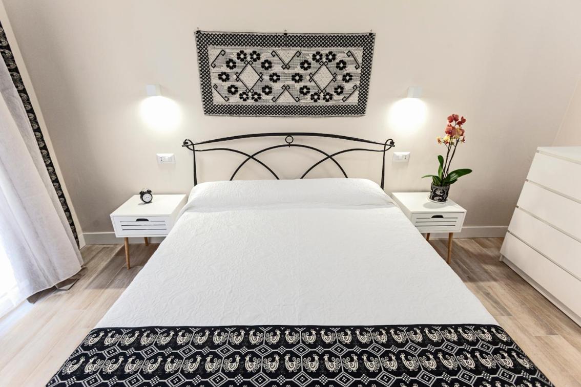 Garden Sant'Avendrace Villa Каляри Екстериор снимка