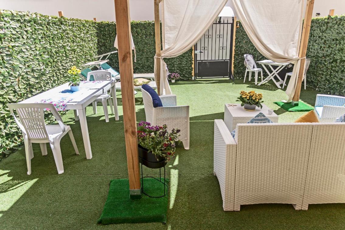 Garden Sant'Avendrace Villa Каляри Екстериор снимка